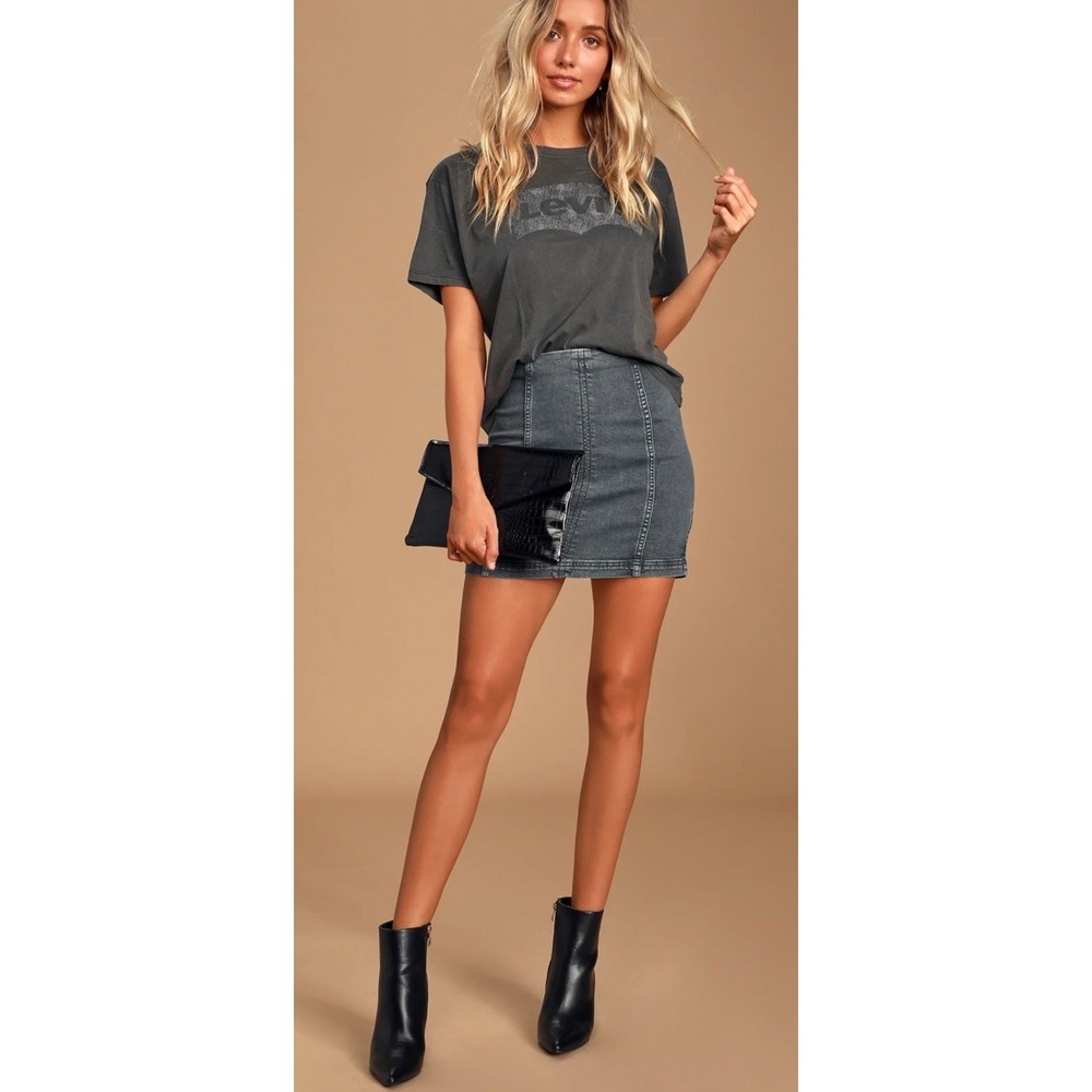 Free People, Denim Mini Skirt, Dark Blue‎ Wash, Size 6, MSRP $50